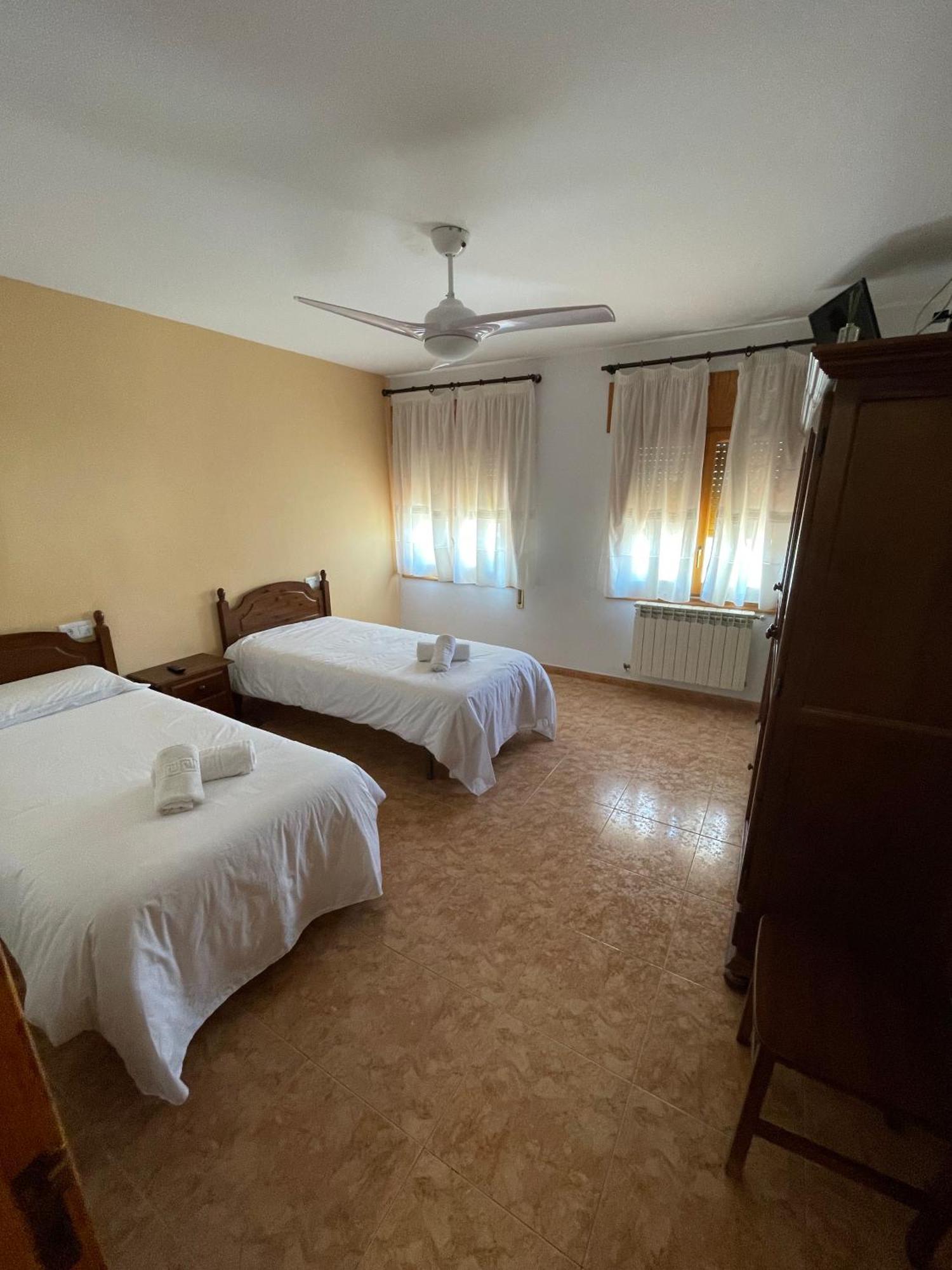 Hostal La Rurala Estopanya Estopinan del Castillo Экстерьер фото